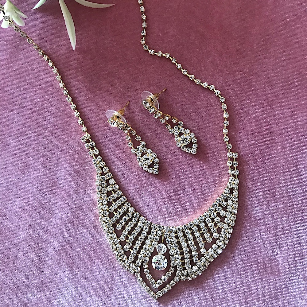 SP Sophia Collection Rhinestone Necklace Earring Set - Picture 4 of 6